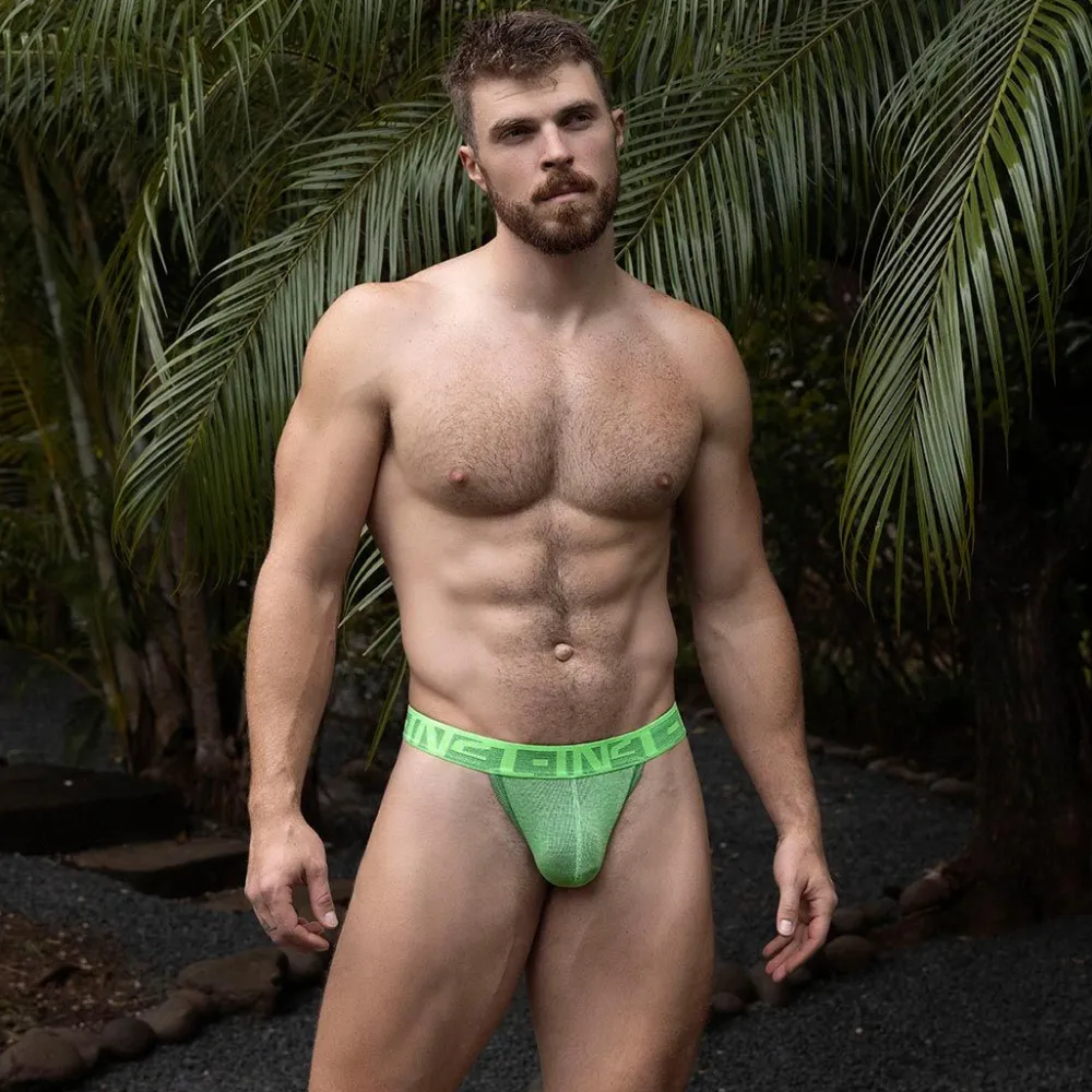 UNDERTONE Undertone|Thongs*Thong Gains Green